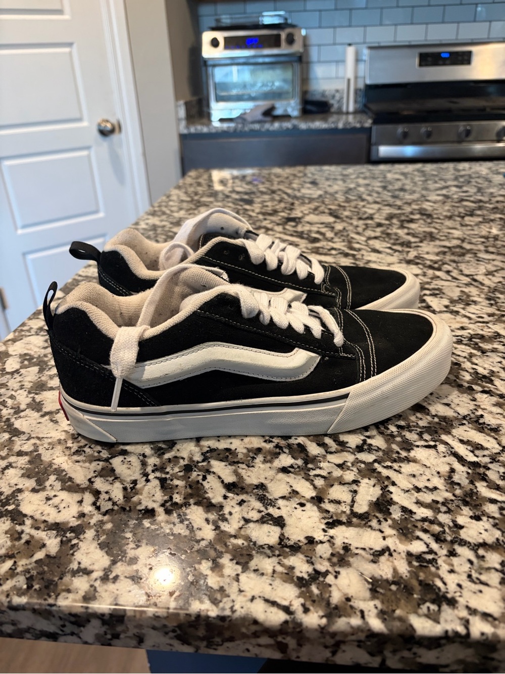 Vans Knu Skool Skate Shoe - Black / True White